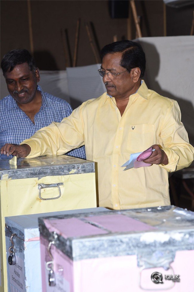 Telugu-Film-Chamber-Directors-Election-Stills